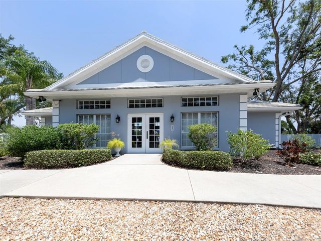 561 CLUBSIDE CIRCLE 58, Venice, FL 34293