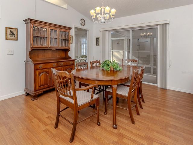 561 CLUBSIDE CIRCLE 58, Venice, FL 34293