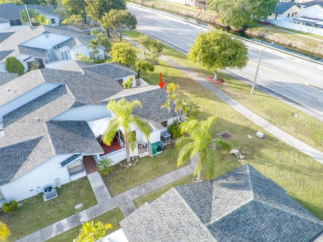 15235 SW 64th Ter 9-35, Miami, FL 33193