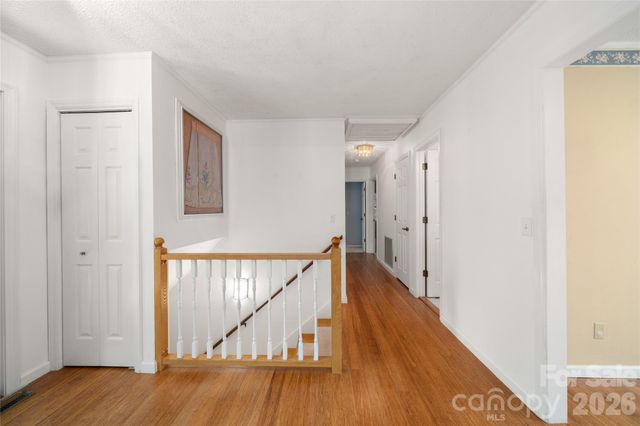 15 Carriage Court, Hendersonville, NC 28791
