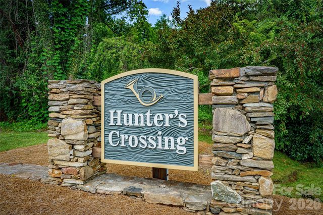 15 Carriage Court, Hendersonville, NC 28791