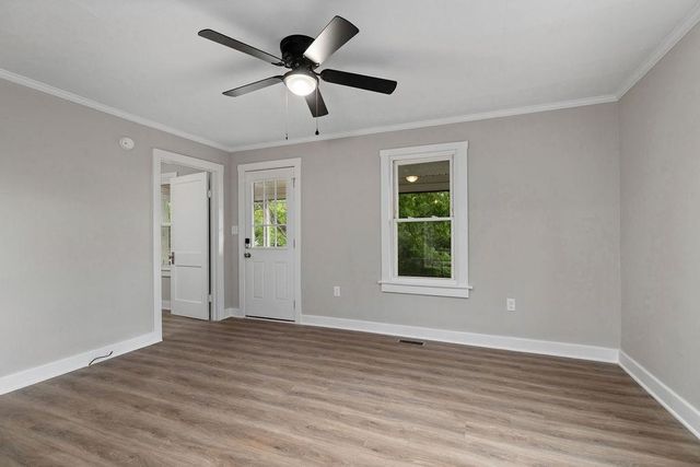 837 FABER AVE, Waynesboro, VA 22980