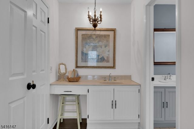 30 Cardinal Rd, Allamuchy Twp., NJ 07840