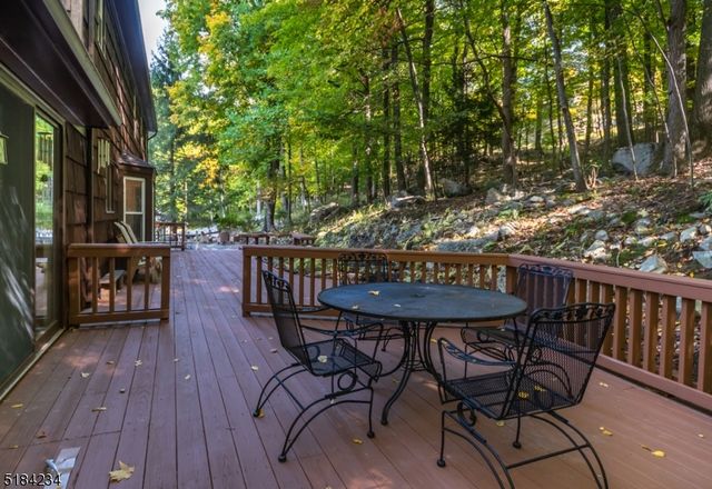 30 Cardinal Rd, Allamuchy Twp., NJ 07840