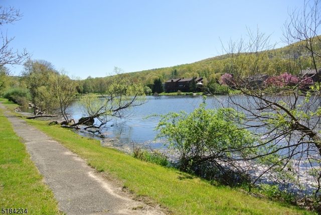 30 Cardinal Rd, Allamuchy Twp., NJ 07840