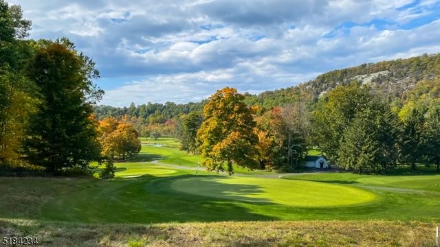 30 Cardinal Rd, Allamuchy Twp., NJ 07840