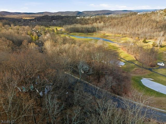 30 Cardinal Rd, Allamuchy Twp., NJ 07840