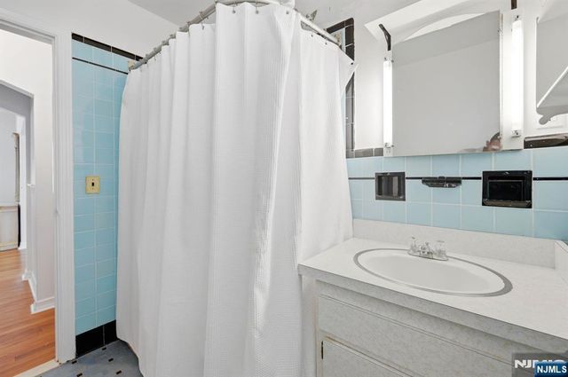 80 Highland Avenue, Emerson, NJ 07630
