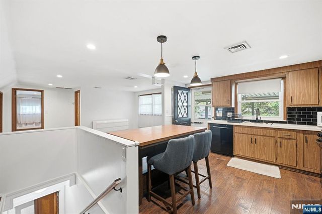 80 Highland Avenue, Emerson, NJ 07630