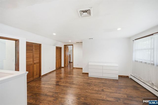 80 Highland Avenue, Emerson, NJ 07630