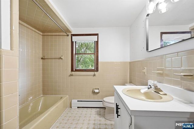 80 Highland Avenue, Emerson, NJ 07630