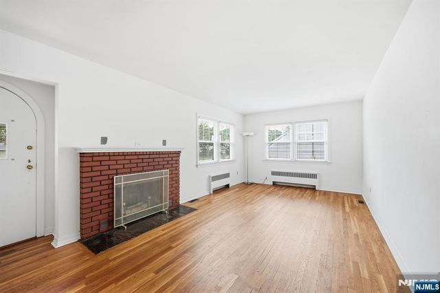 80 Highland Avenue, Emerson, NJ 07630