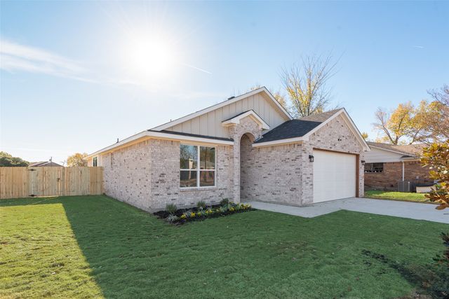 530 Elm Street, Forney, TX 75126