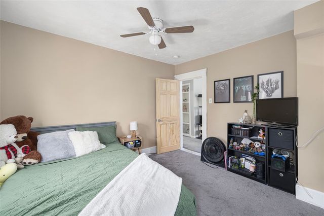 156 Yeoman Avenue, Cranston, RI 02920