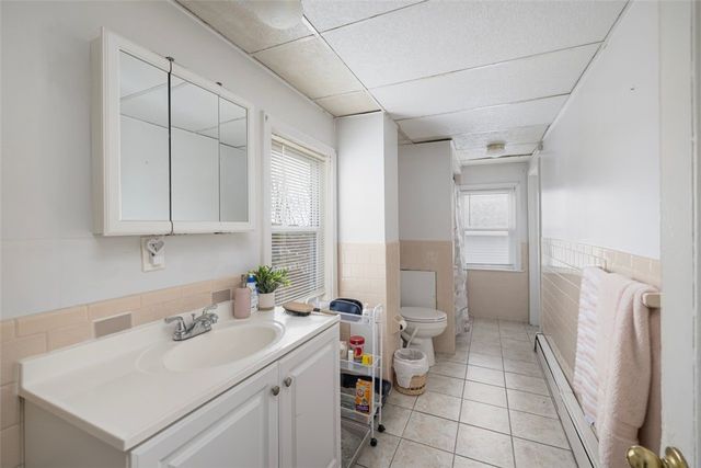 156 Yeoman Avenue, Cranston, RI 02920