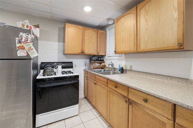 156 Yeoman Avenue, Cranston, RI 02920