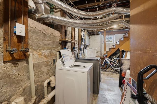 156 Yeoman Avenue, Cranston, RI 02920