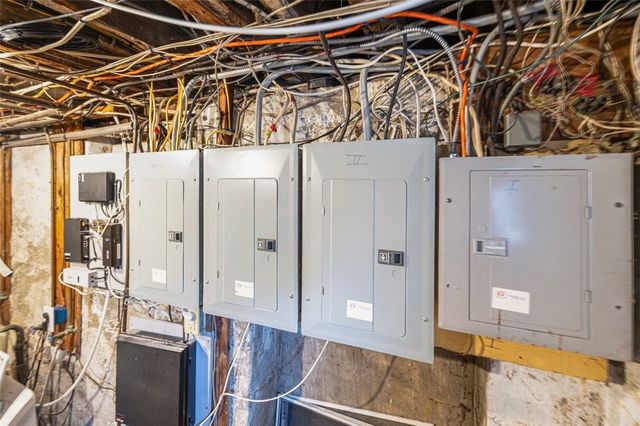 156 Yeoman Avenue, Cranston, RI 02920