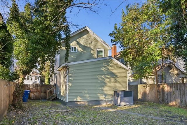 1236 27th ST, Newport News, VA 23607