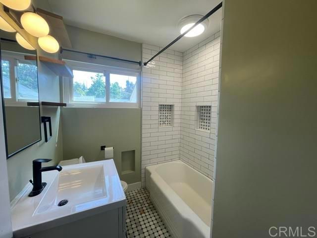 3272 Fairway Drive, La Mesa, CA 91941