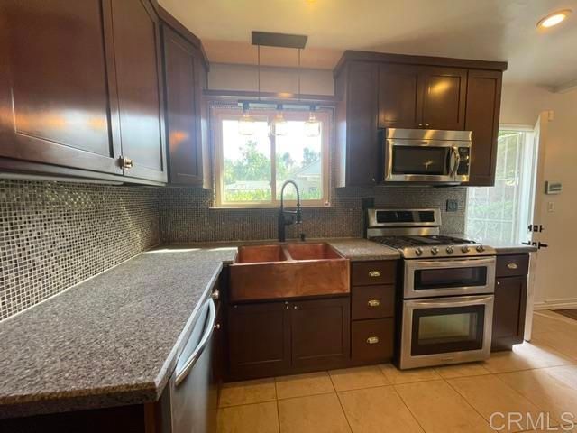 3272 Fairway Drive, La Mesa, CA 91941