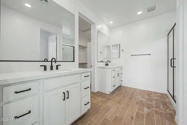 2405 E Dolcetto Drive, San Tan Valley, AZ 85143