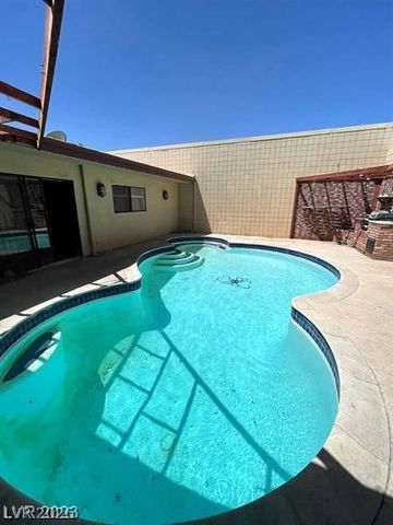 3797 Monument Street, Las Vegas, NV 89121