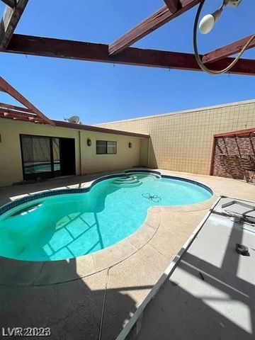 3797 Monument Street, Las Vegas, NV 89121