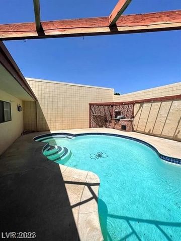 3797 Monument Street, Las Vegas, NV 89121