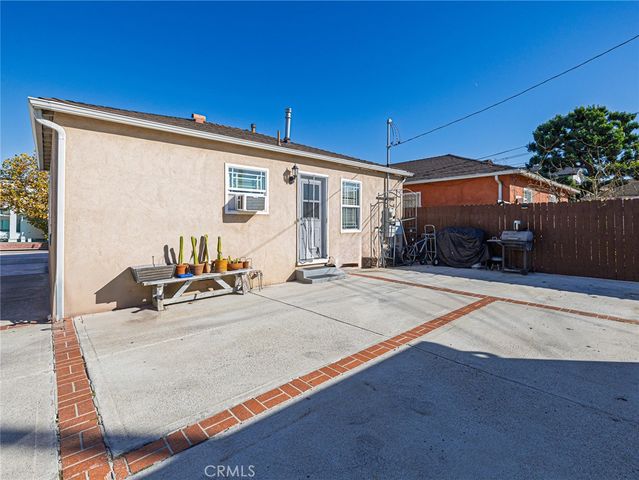 3211 Cattaraugus Avenue, Los Angeles, CA 90034