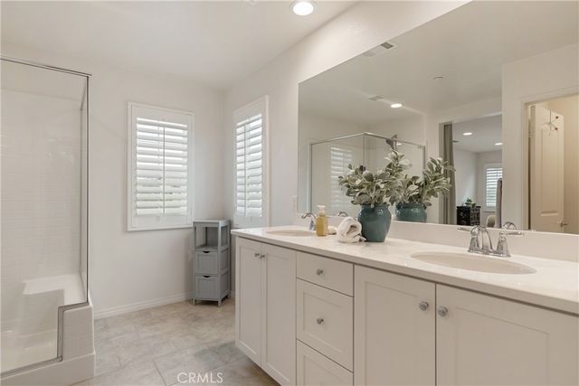 7194 Crescrendo Lane, Fontana, CA 92336