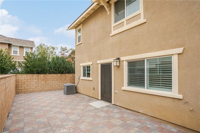 7194 Crescrendo Lane, Fontana, CA 92336