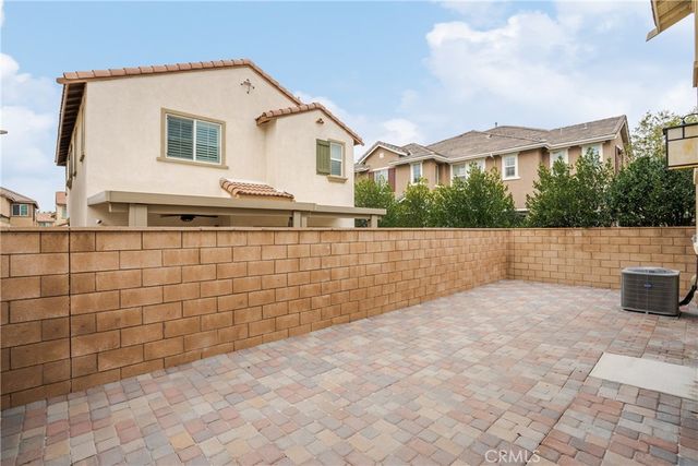 7194 Crescrendo Lane, Fontana, CA 92336