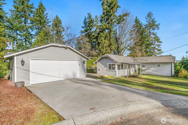 2482 NE 183rd Lane, Shoreline, WA 98155