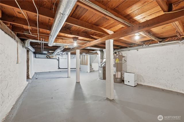 2482 NE 183rd Lane, Shoreline, WA 98155