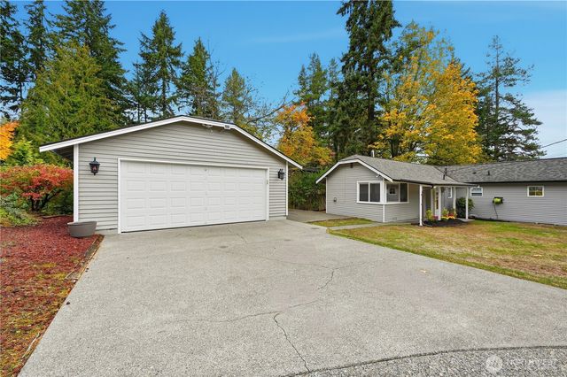 2482 NE 183rd Lane, Shoreline, WA 98155