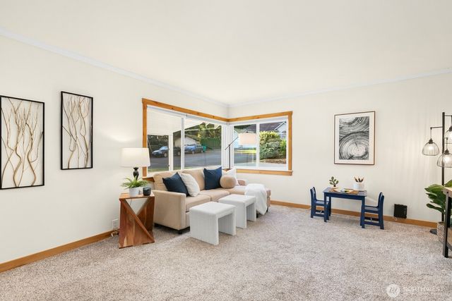 2482 NE 183rd Lane, Shoreline, WA 98155