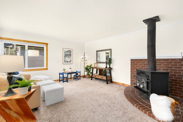 2482 NE 183rd Lane, Shoreline, WA 98155