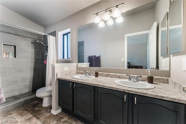 6673 Pleasant Plains Way, Las Vegas, NV 89108