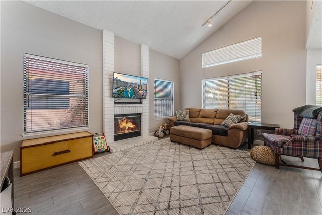 6673 Pleasant Plains Way, Las Vegas, NV 89108