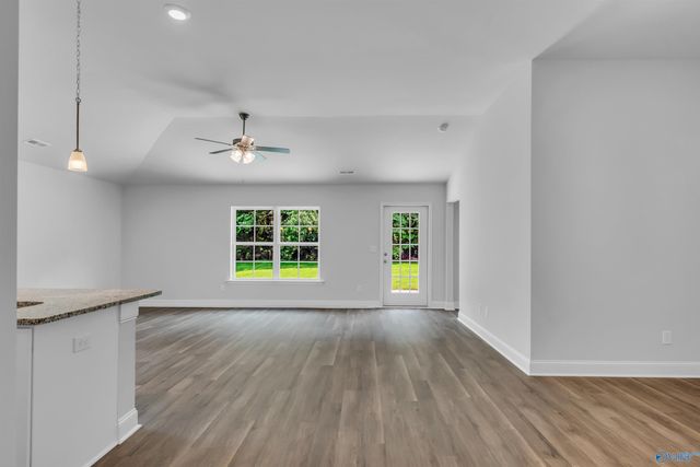 300 Poppy Trail, Meridianville, AL 35759