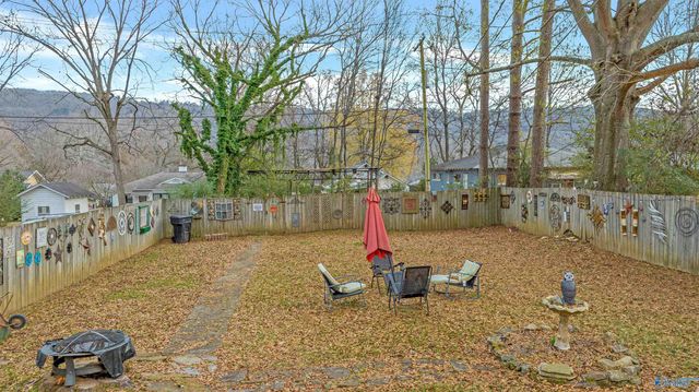 605 NW Forest Avenue NW, Fort Payne, AL 35967