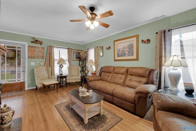 605 NW Forest Avenue NW, Fort Payne, AL 35967