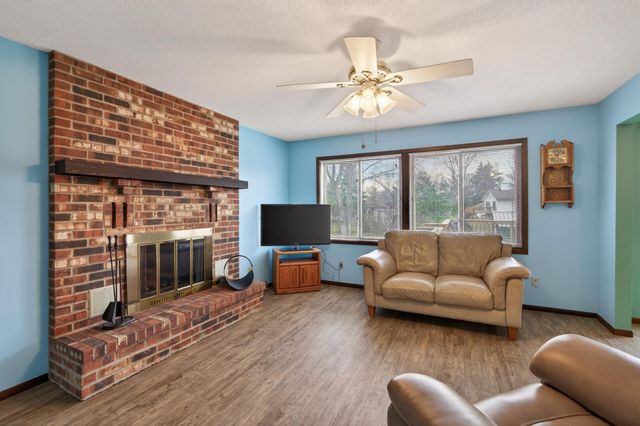 3326 116th Lane NW, Coon Rapids, MN 55433