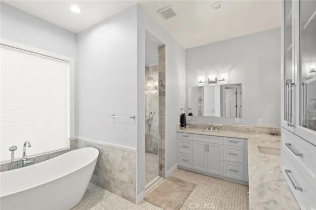 37492 Calle De Lobo, Murrieta, CA 92562