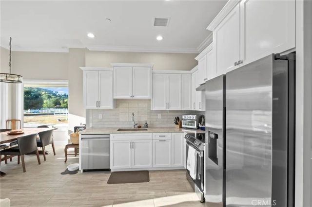 37492 Calle De Lobo, Murrieta, CA 92562