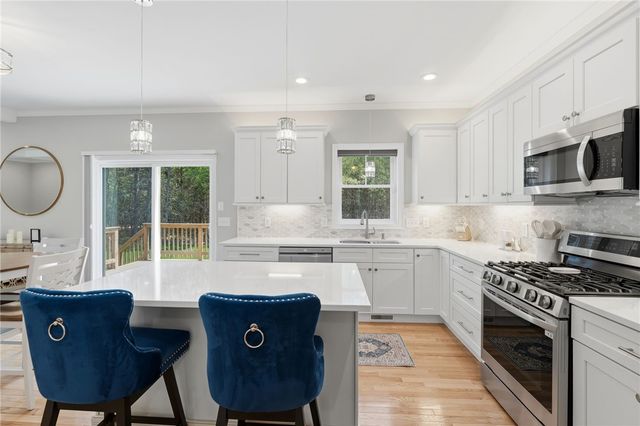 1 Cassidy Trail, Coventry, RI 02816