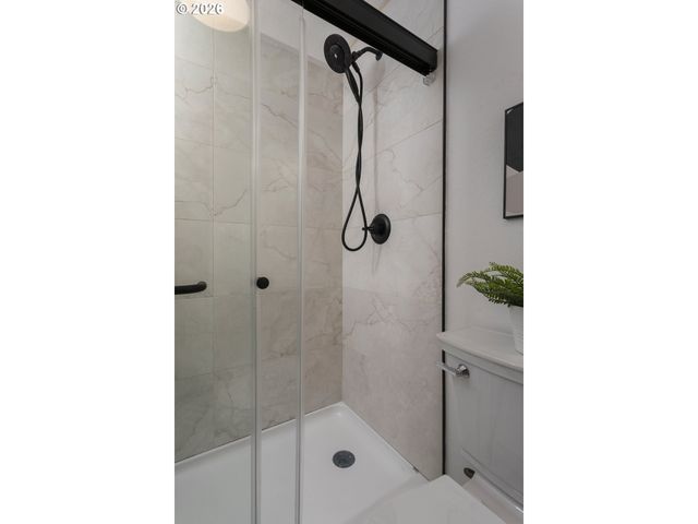 6307 Se ALBERTA St, Portland, OR 97206