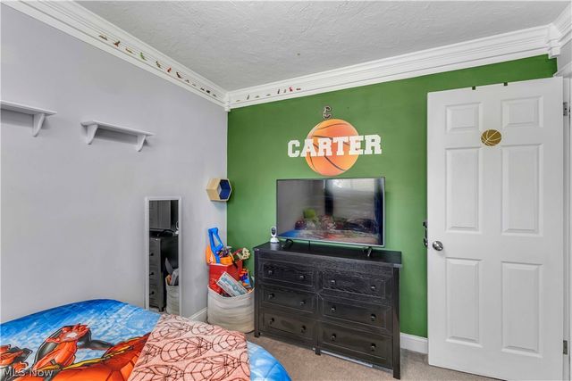 6355 Dellrose Drive, Parma Heights, OH 44130