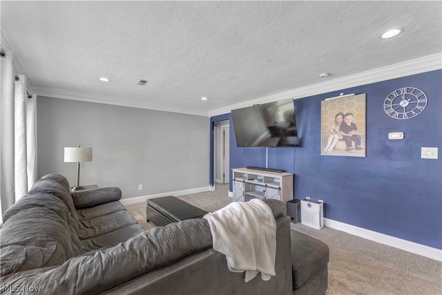 6355 Dellrose Drive, Parma Heights, OH 44130